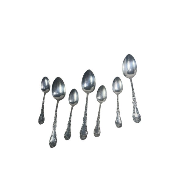 Vintage Rogers Bros XII (3) Serving Spoon & (4) Teaspoon Mixed Lot Of 7 - Picture 9 of 12